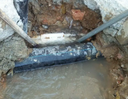 回民测漏水之水管漏水